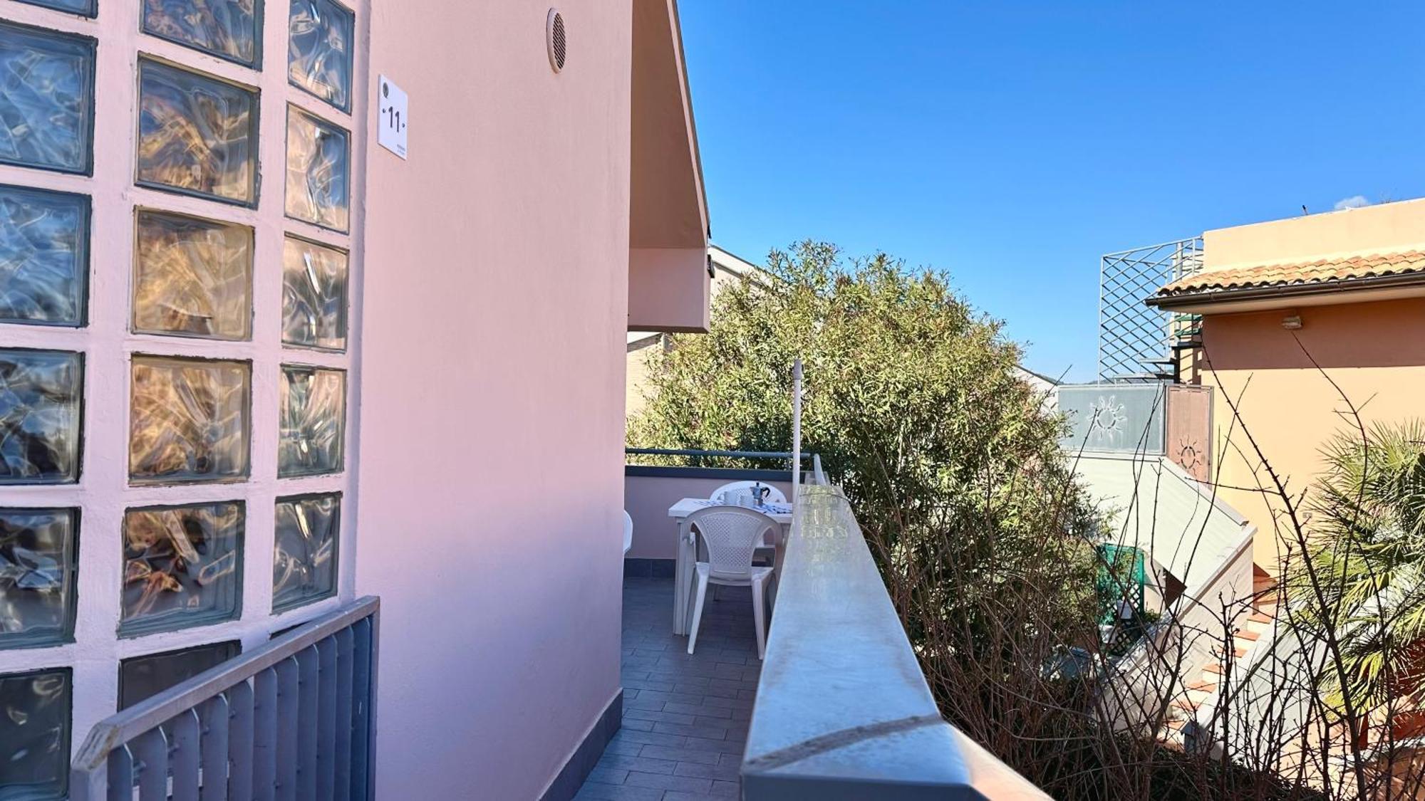 Palme 11 - Marcelli, Bilocale Con Terrazzino, Residence Le Palme Exterior photo